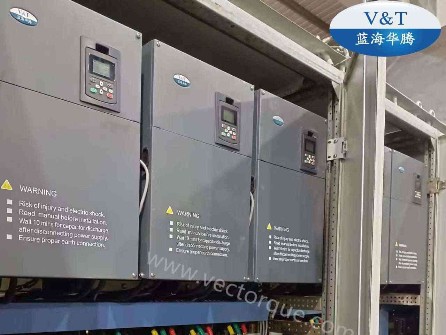 V&T AC Drives products in small train and tractor application 